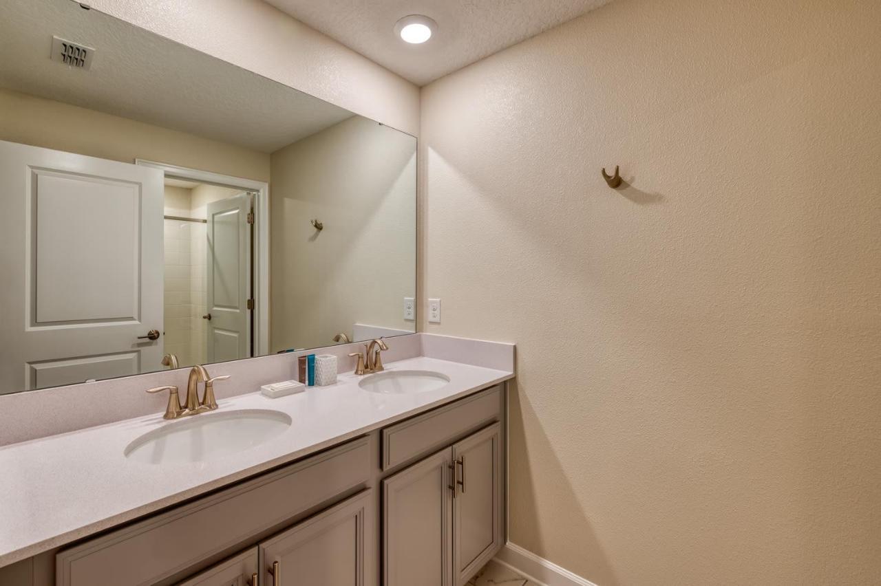Awesome Home With Private Pool Near Disney Kissimmee Bagian luar foto